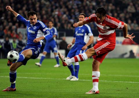 直是德甲联 直是德甲联